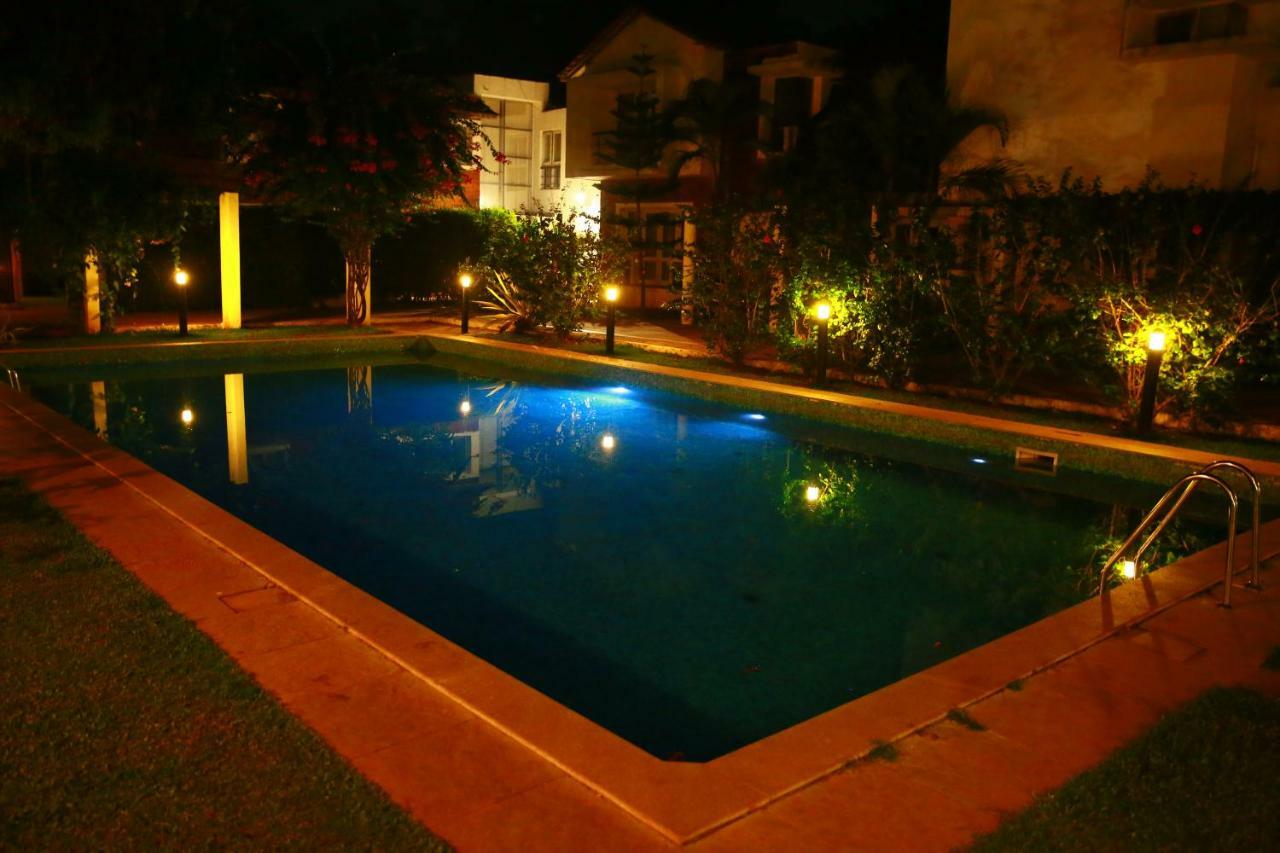 Villa Samaara14 Candolim Beach 500mts Exteriör bild